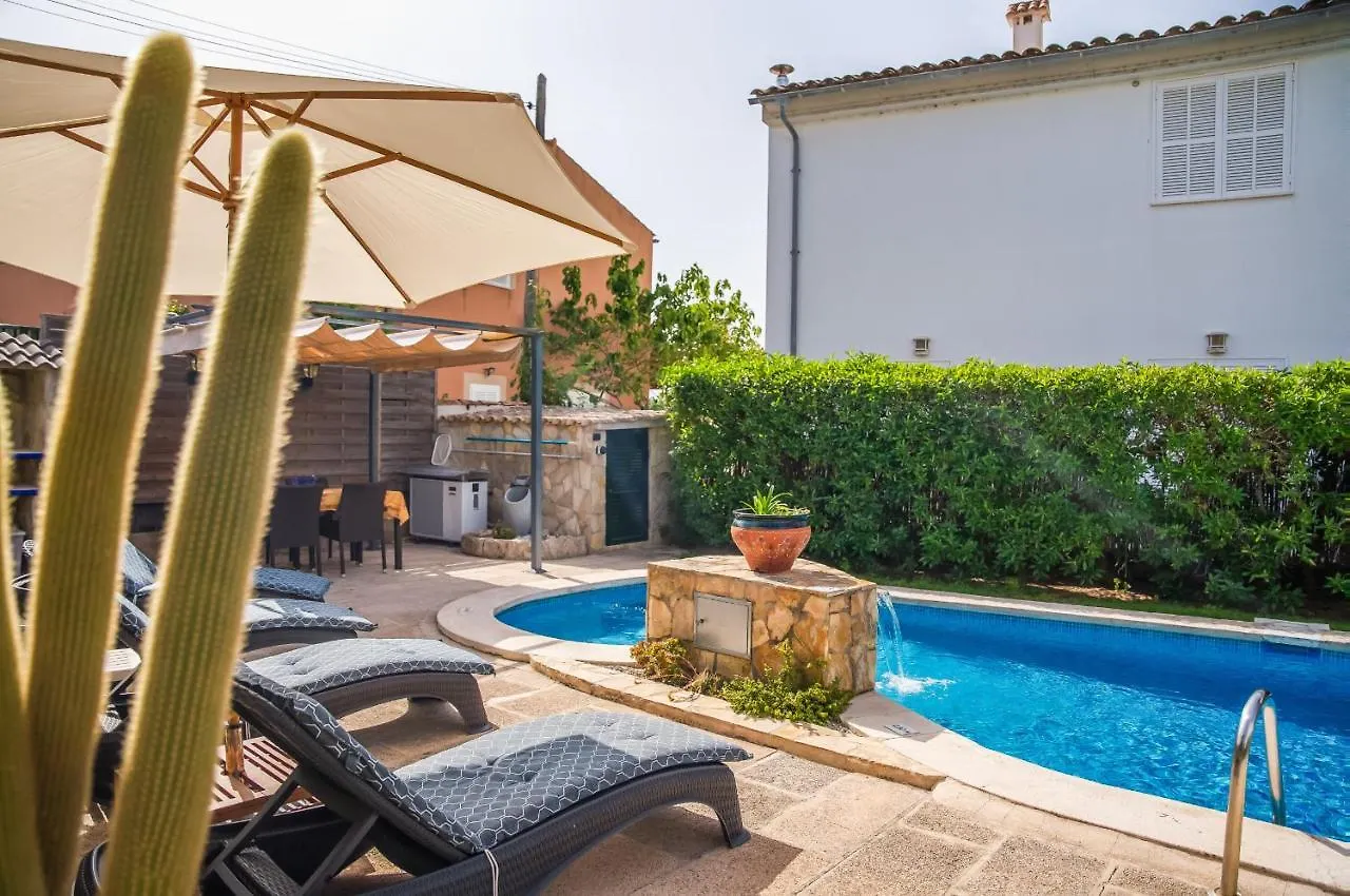 Ideal Property Mallorca - Casa Kerchner Alcúdia 0*,
